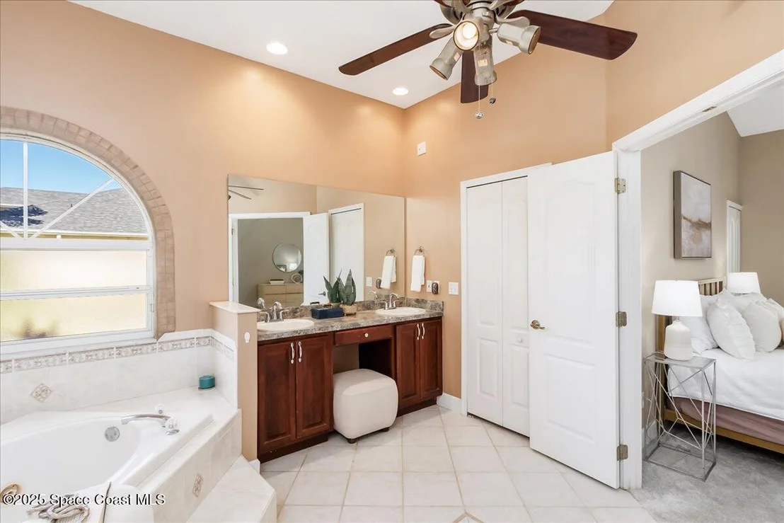 Photo of 3639 Meadowlark Way