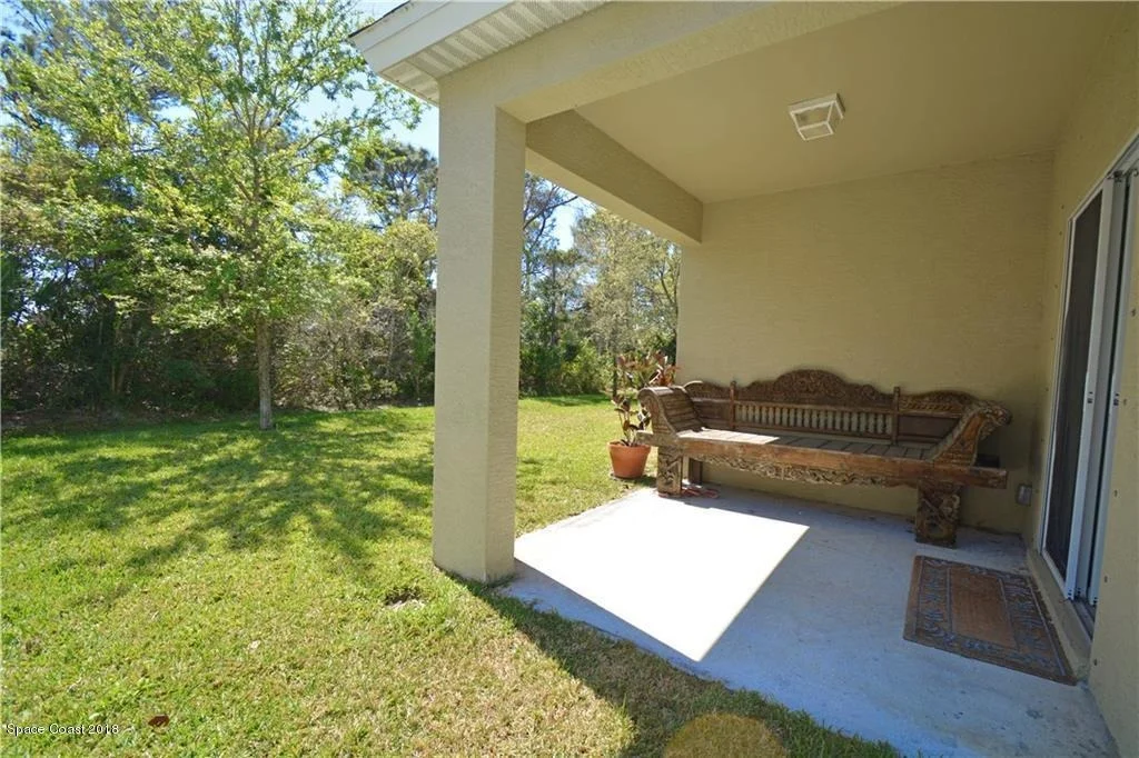 Photo of 446 Briarcliff Circle