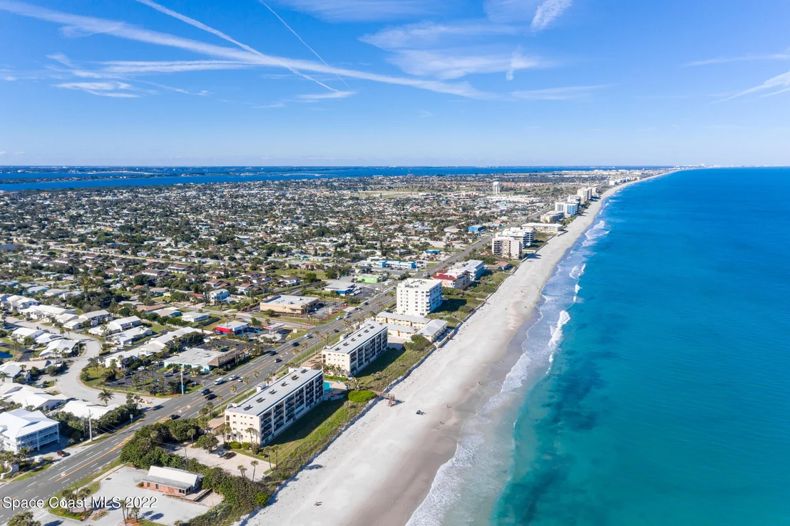 Photo of Unit 21 at 1425 Highway A1a