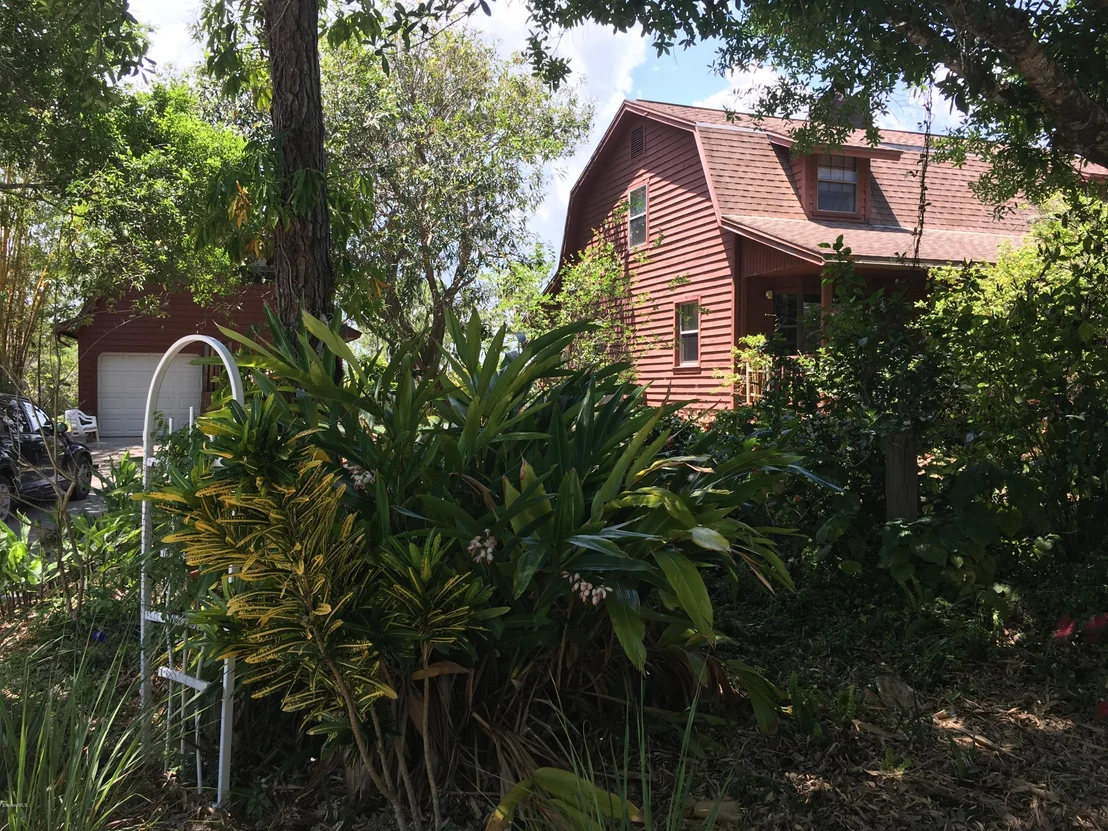 Photo of 3230 Leghorn Road