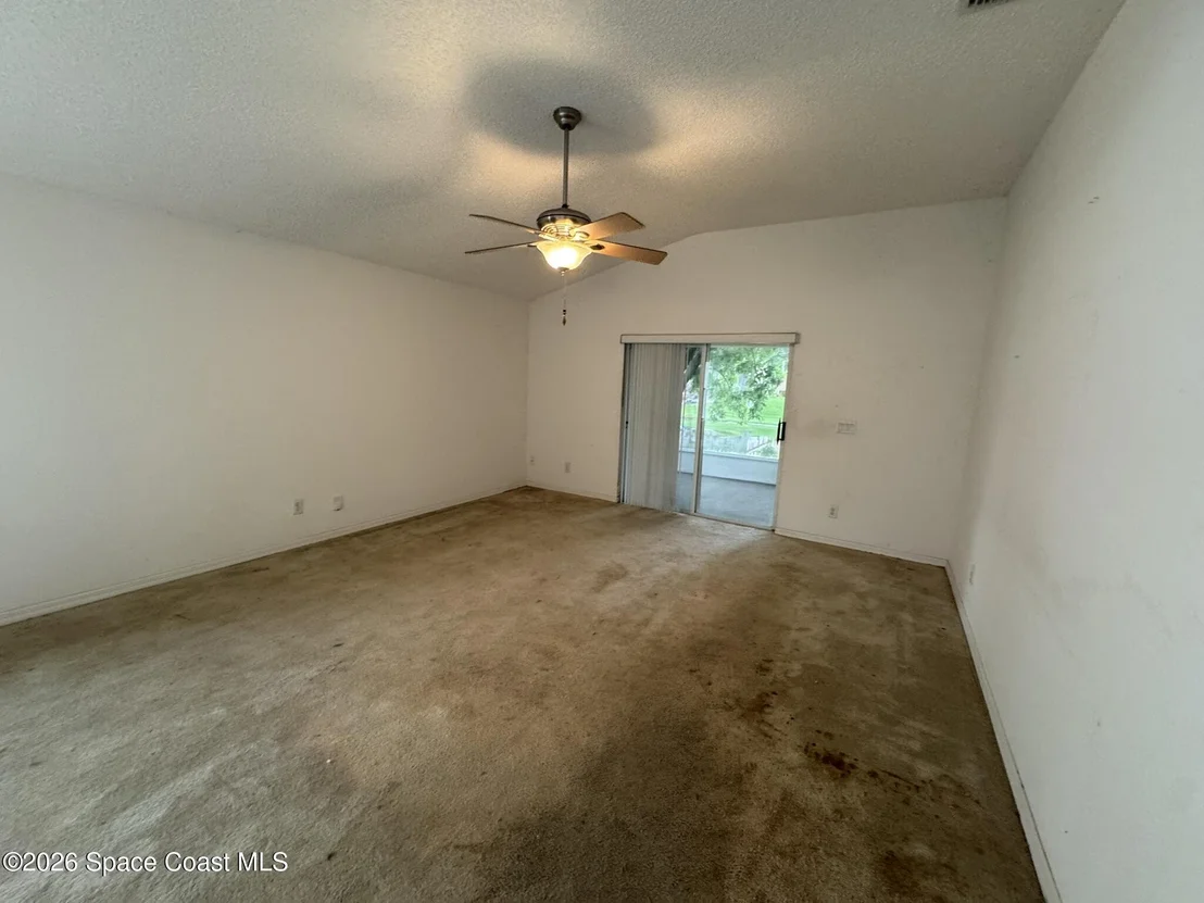 Photo of 906 Shaw Circle