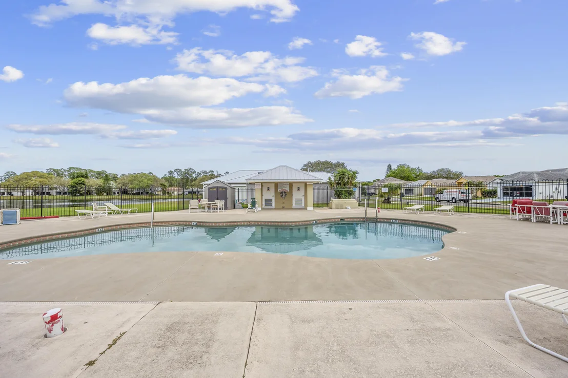 Photo of 1660 Vista Lake Circle