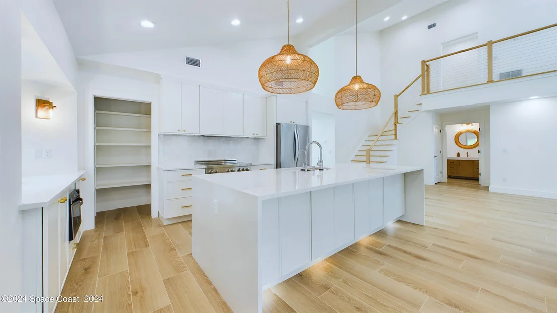 Photo of 396 Riverview Lane