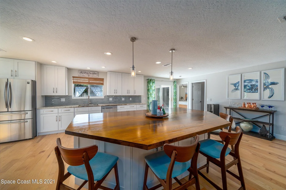 Photo of 203 Sand Pine Road