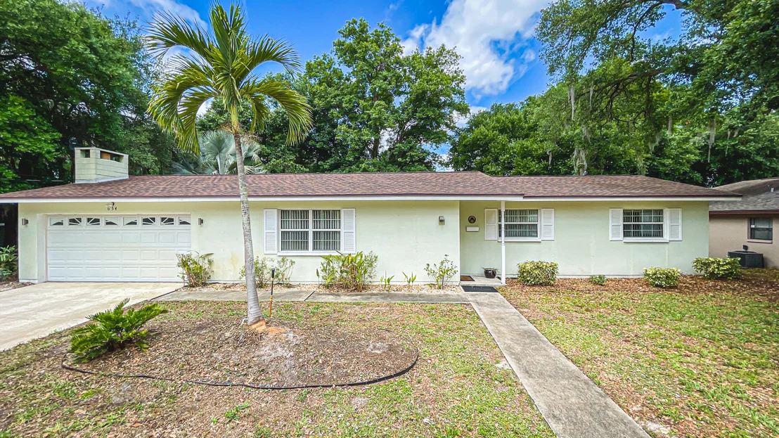 Photo of 634 Orange Court