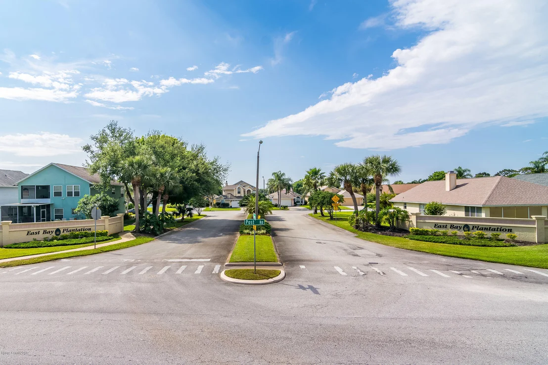Photo of 3832 Saint Armens Circle