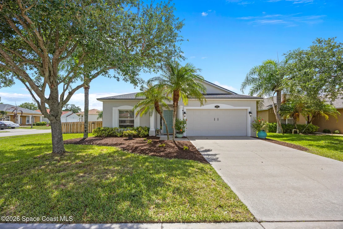 Photo of 2049 Maeve Circle