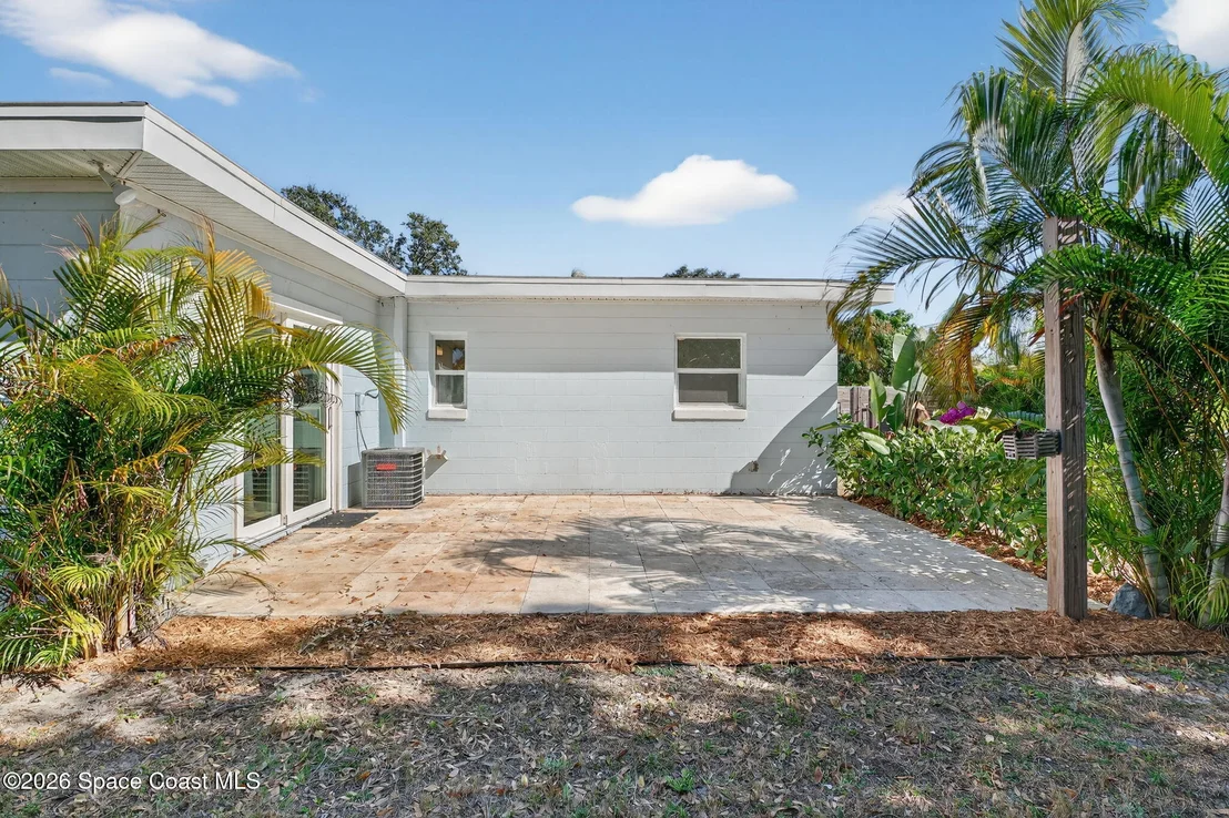 Photo of 1932 Cedarwood Drive