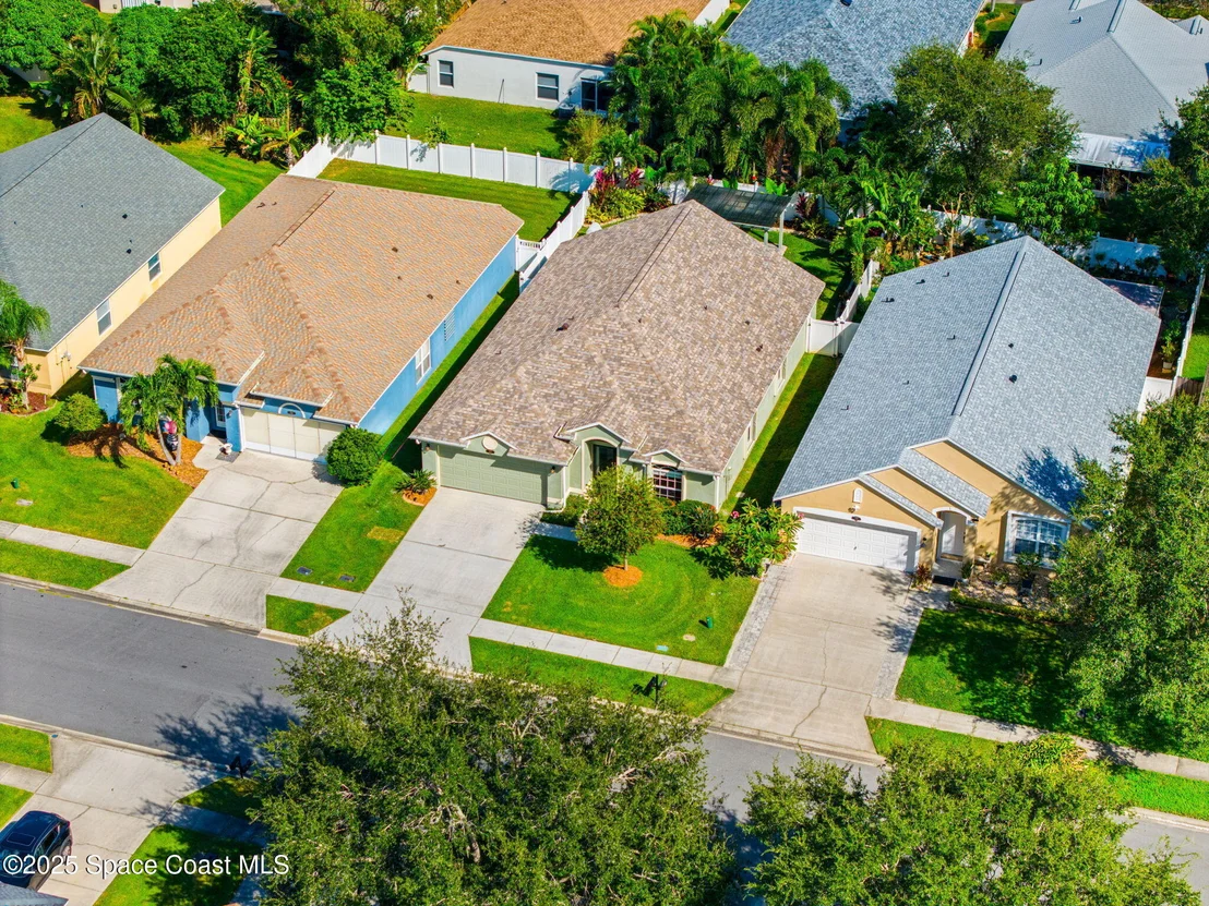 Photo of 574 Sedgewood Circle