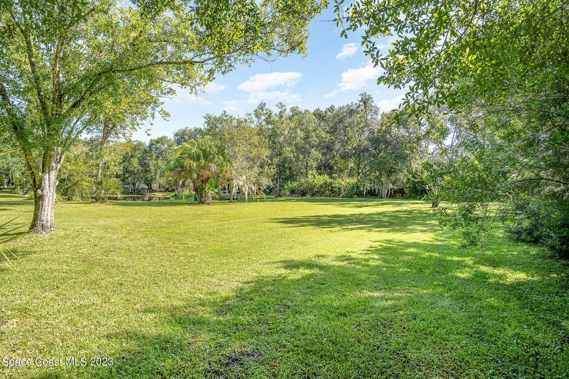 Photo of 3395 Turtle Mound Road