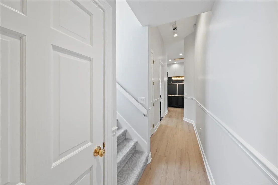 Photo of 405 Newport Drive