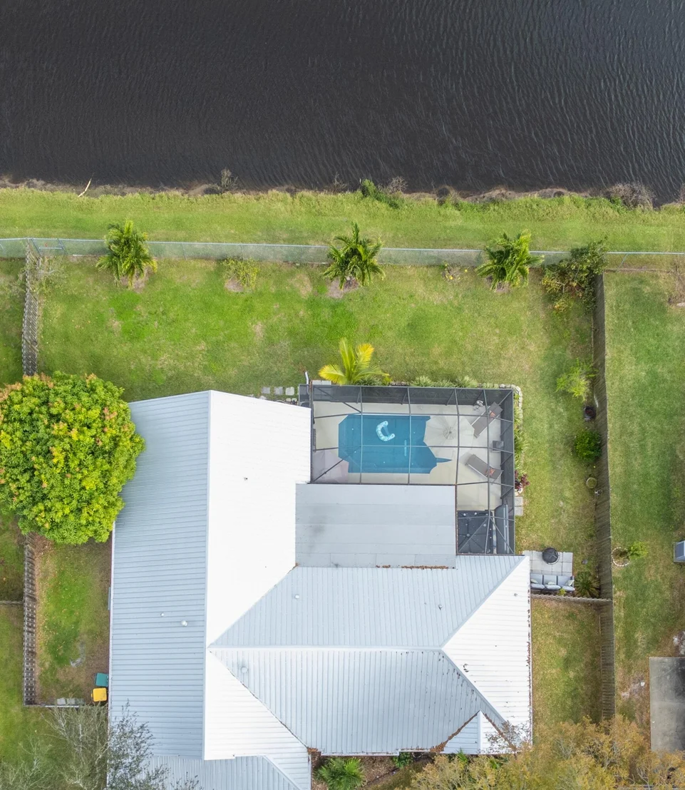 Photo of 2553 Nobility Avenue