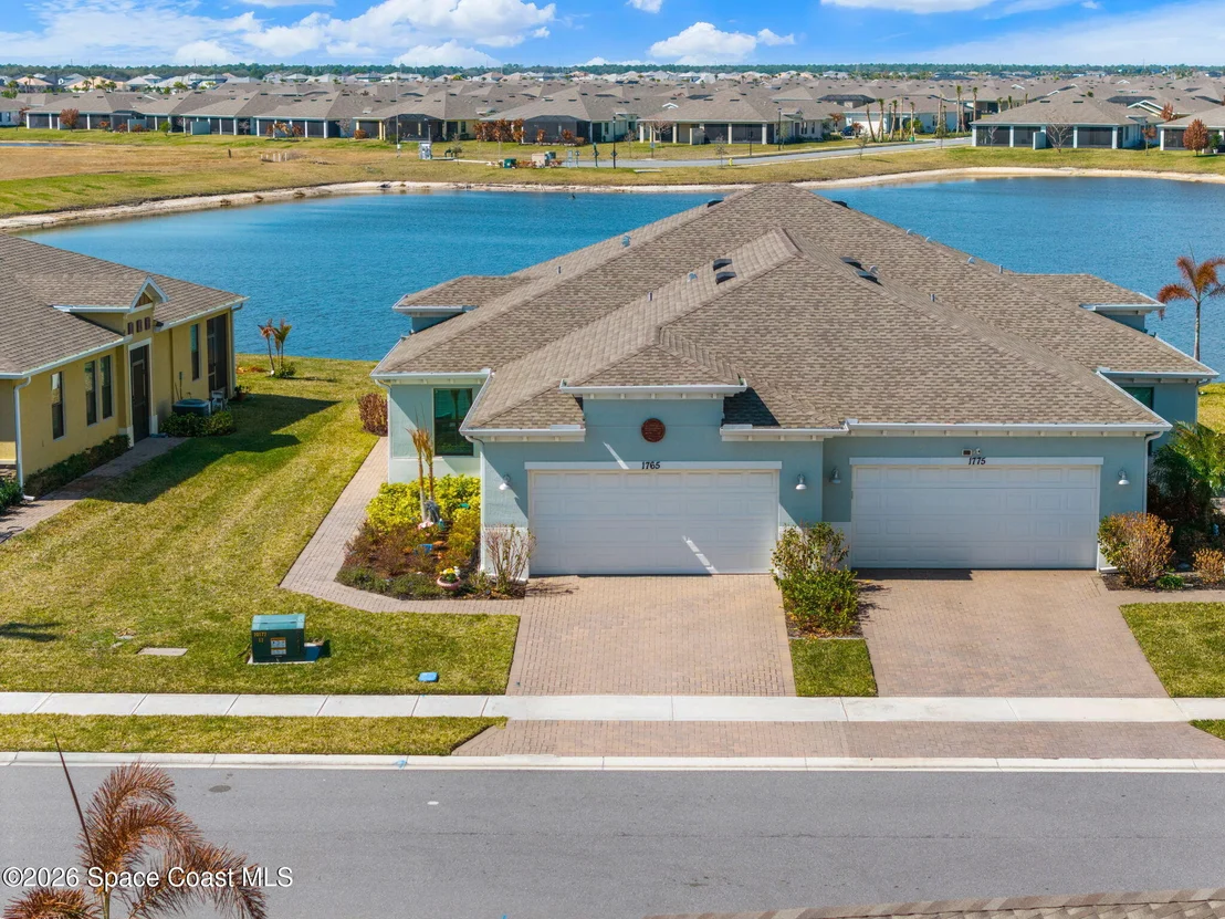 Photo of 1765 Velky Lane