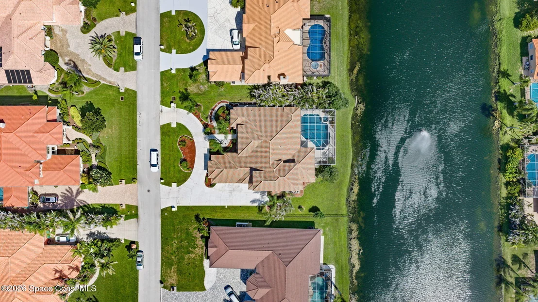 Photo of 347 Lanternback Island Drive