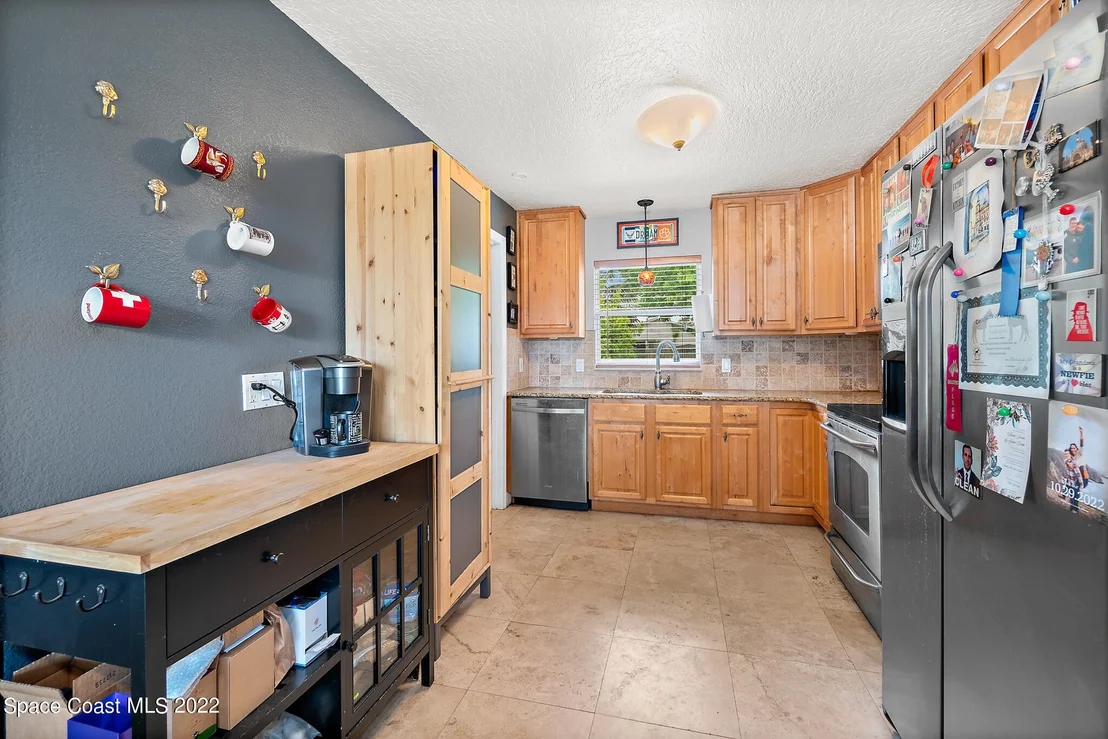 Photo of 1366 Estridge Drive