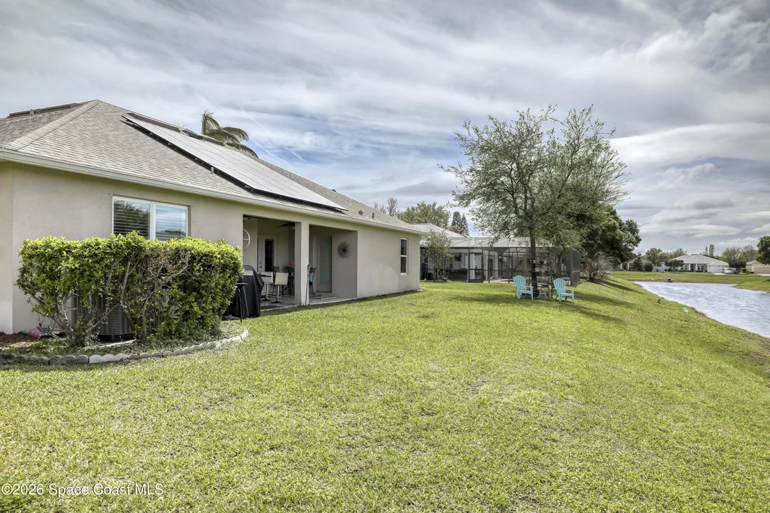 Photo of 1121 Morgan Circle NE
