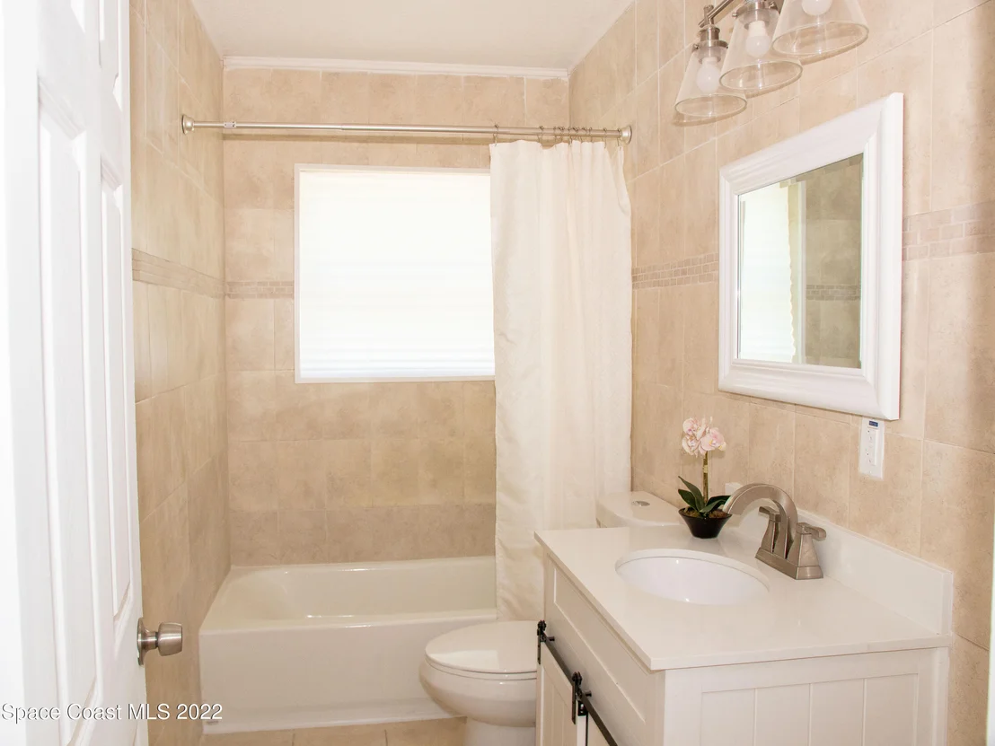 Photo of 1034 Carlton Drive
