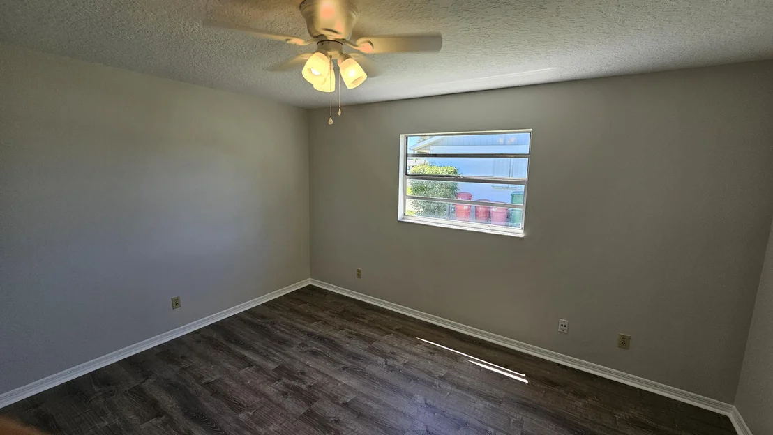 Photo of 628 Walnut Drive
