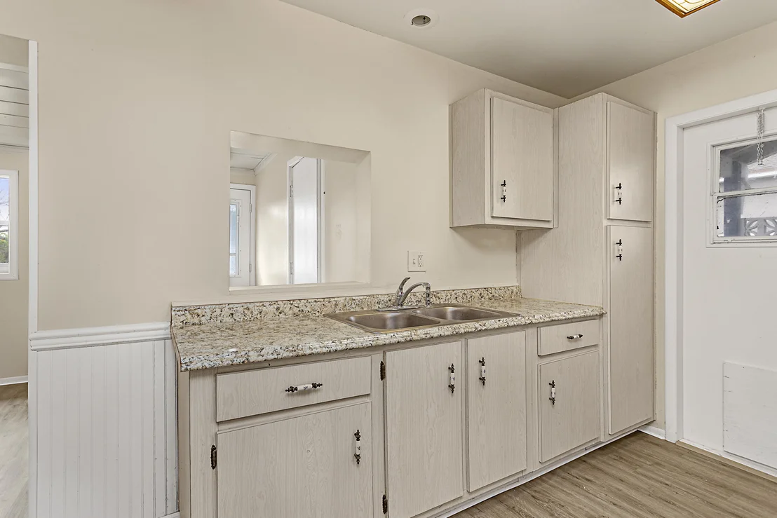 Photo of 3266 NE Edgewood Drive NE