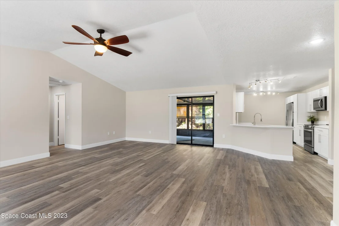 Photo of 647 Bryant Road