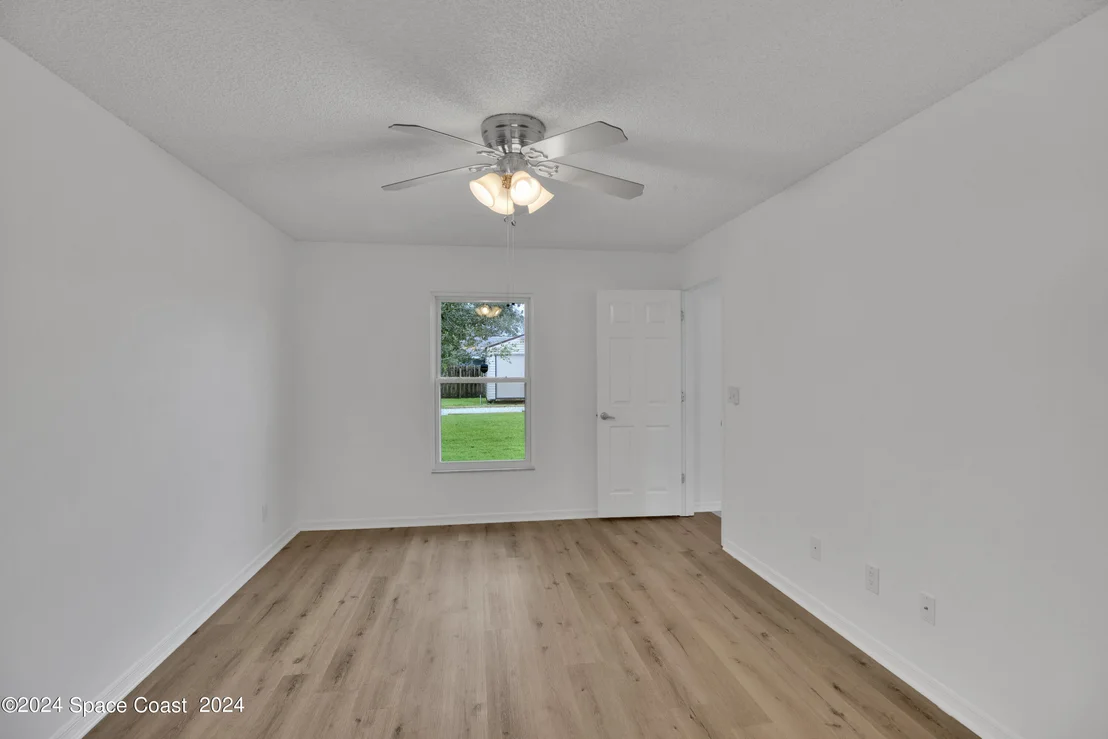Photo of 4550 Robert Street