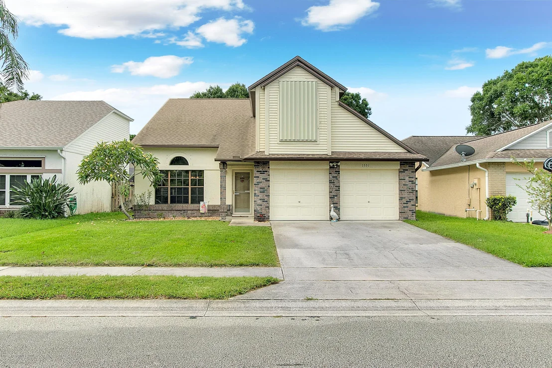Photo of 1551 Clover Circle