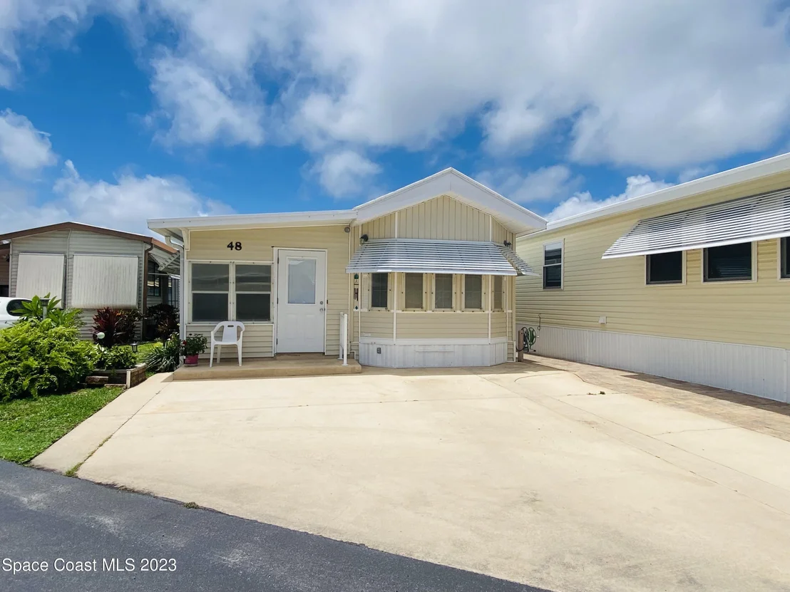 Photo of 48 New York Way