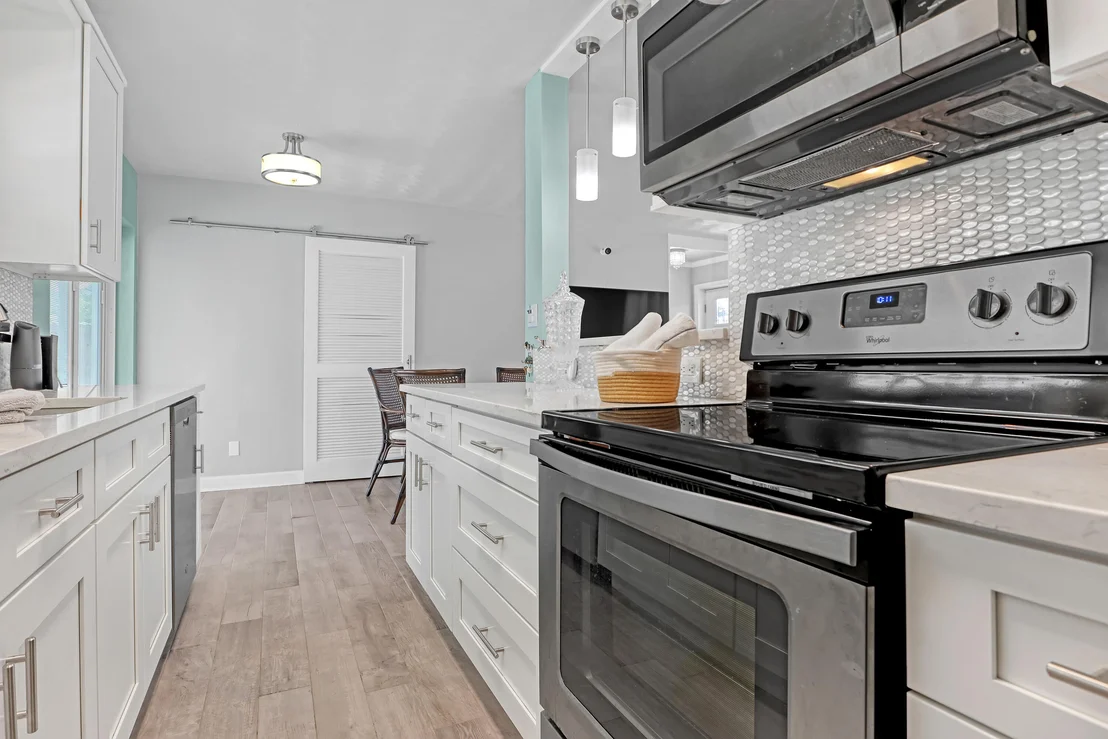 Photo of 1048 Azalea Lane