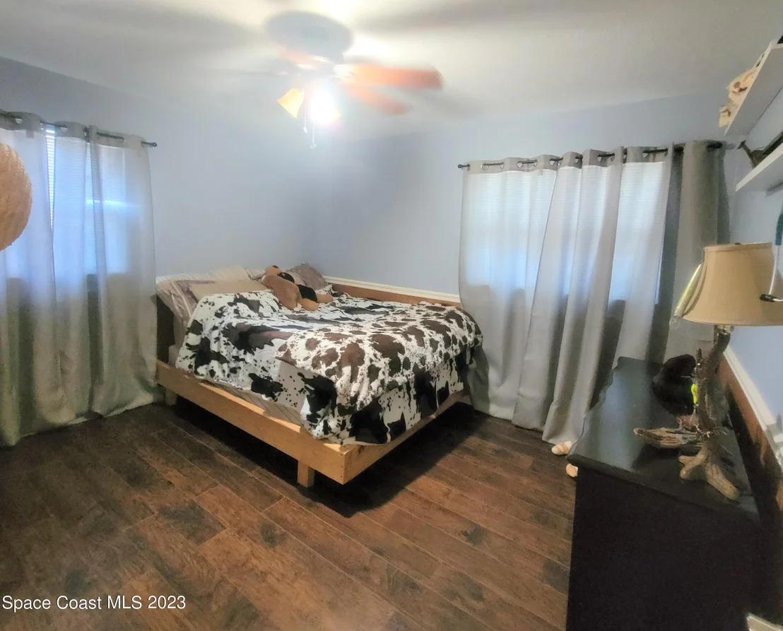 Photo of 2586 Stratford Drive