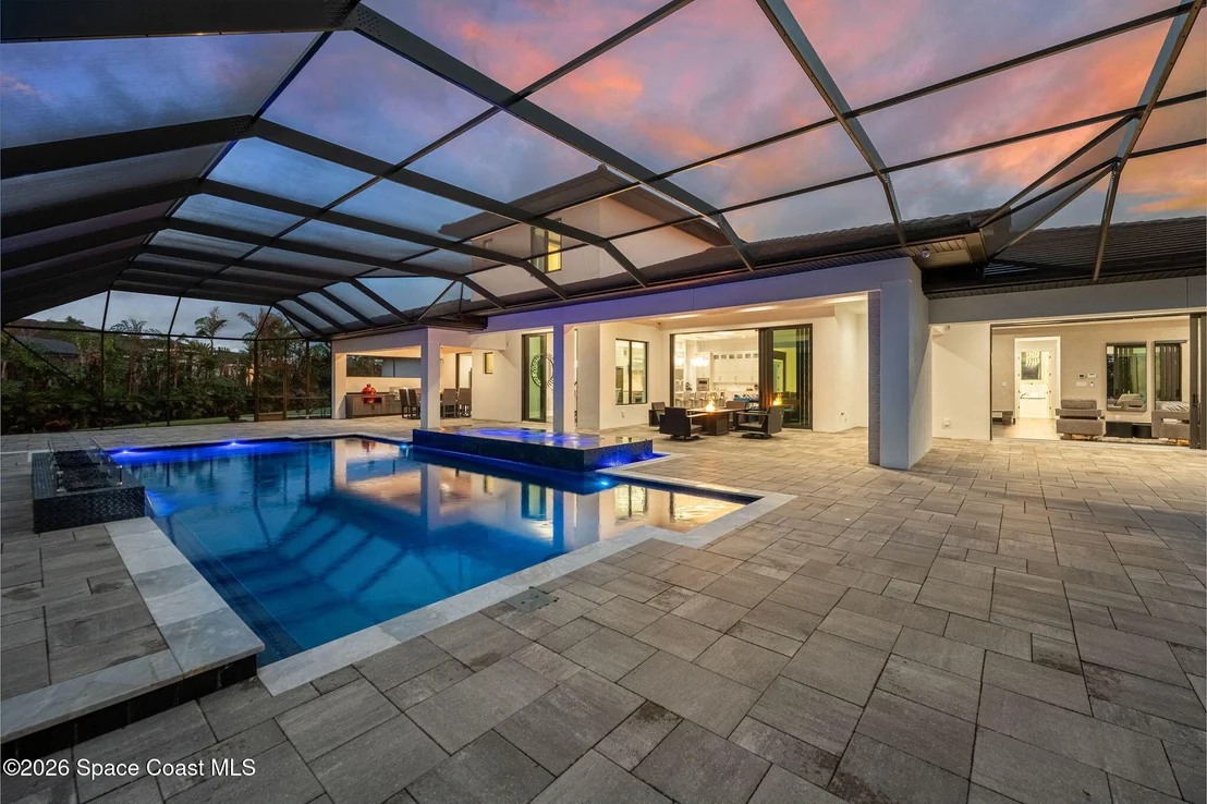 Photo of 3618 Lake Adelaide Place