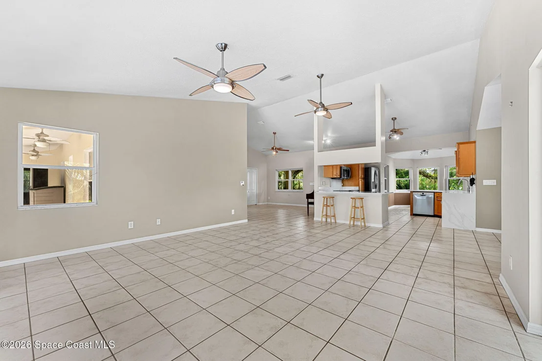 Photo of 275 Ibis Drive