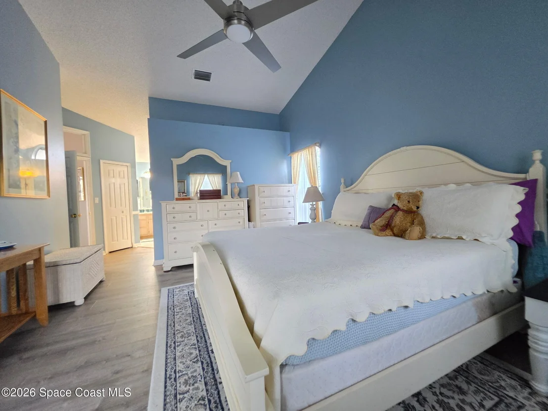 Photo of 2599 Senator Way