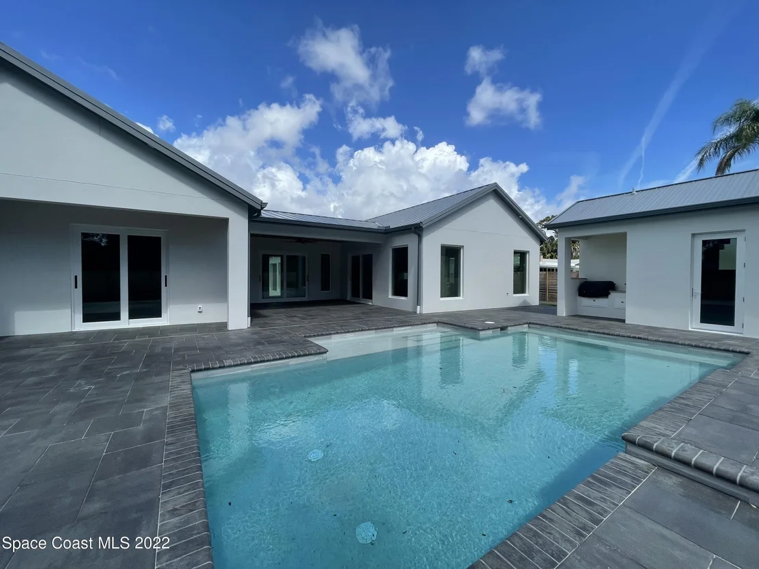 Photo of 2619 Forest Drive