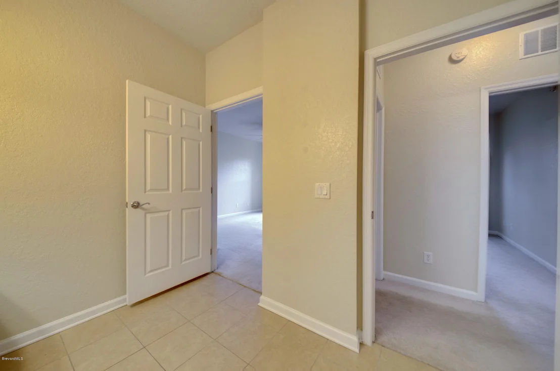 Photo of Unit 310 at 3848 Lexmark Lane