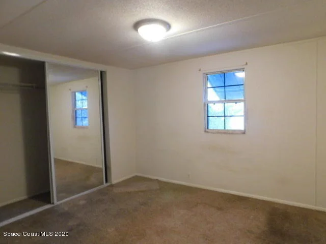 Photo of 570 Tucker Lane
