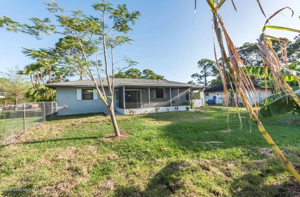 Photo of 225 Del Monte Road