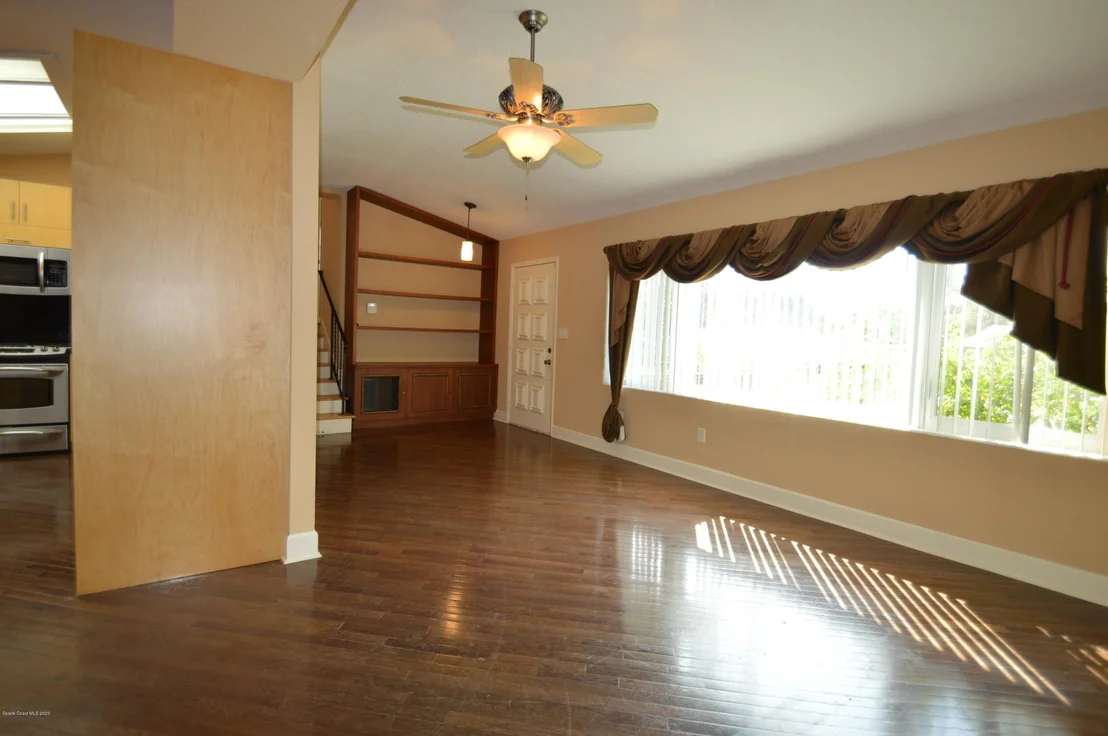 Photo of 320 Par Avenue
