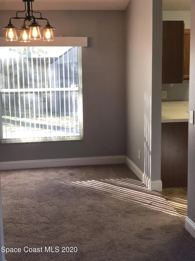 Photo of 828 Laurel Drive