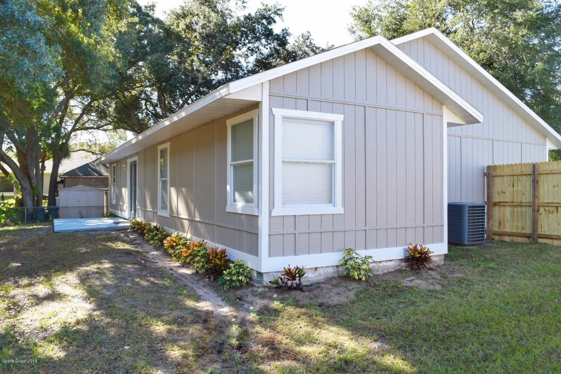 Photo of 6175 Degan Road
