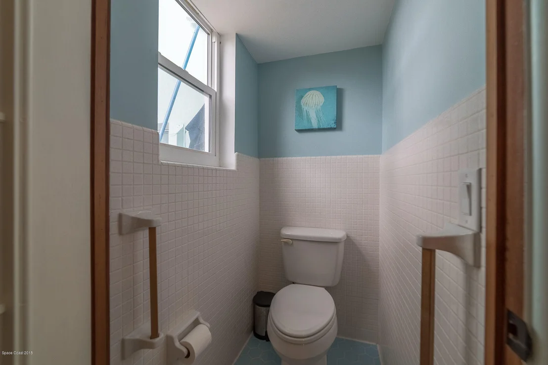 Photo of 1131 Rivermont Drive