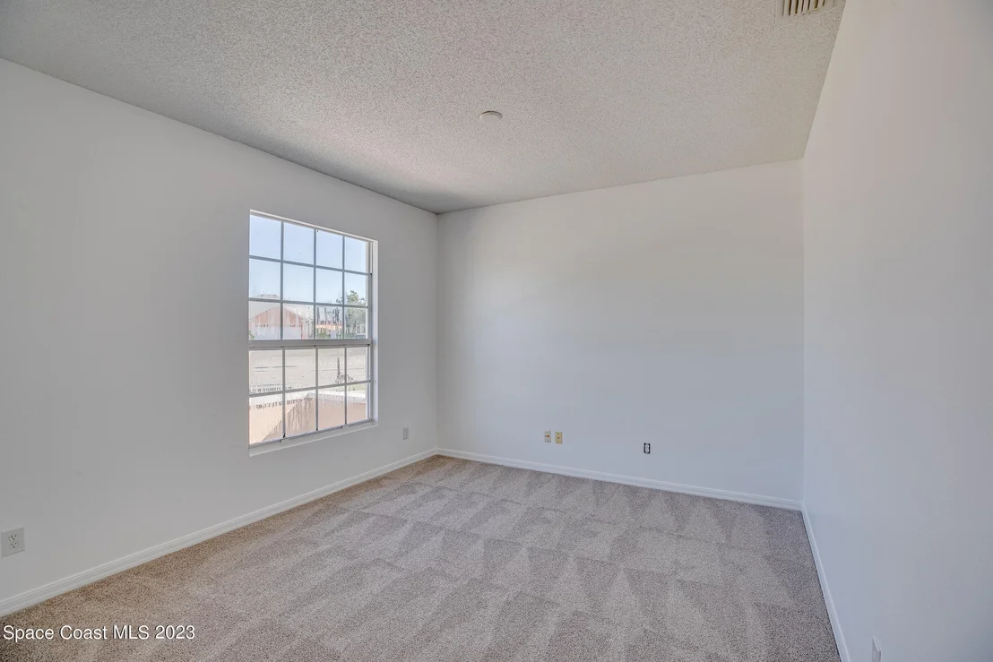 Photo of 1331 Hideaway Lane