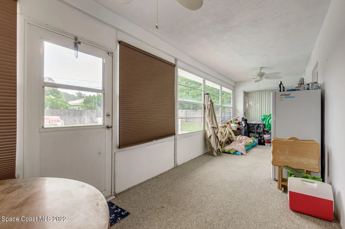 Photo of 306 Cocoa Avenue