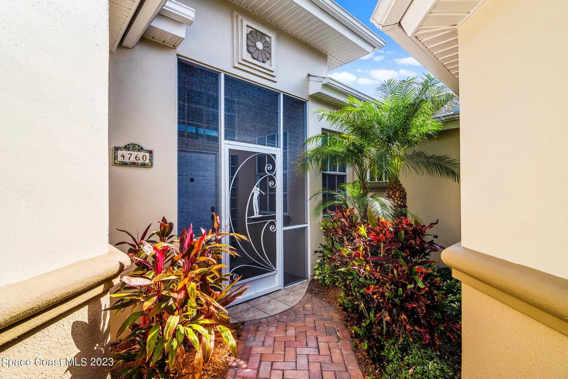 Photo of 4760 Parkstone Drive