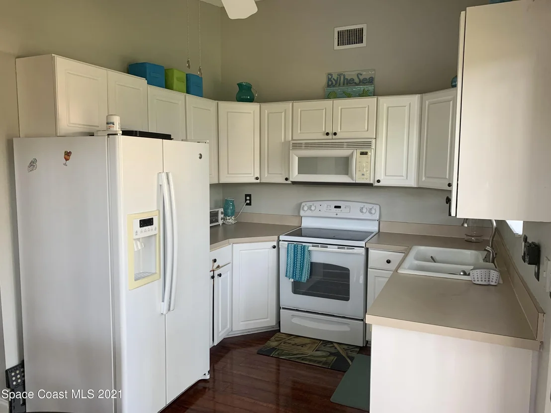 Photo of 805 Dewberry Terrace NE
