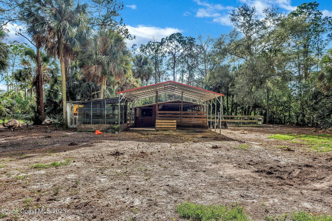 Photo of 2281 Friday Road