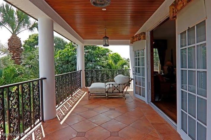 Photo of 405 Miami Avenue