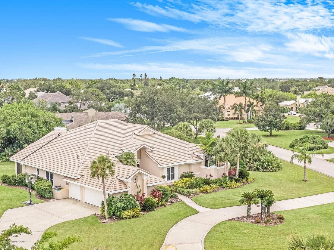 Photo of 717 Oak Park Drive