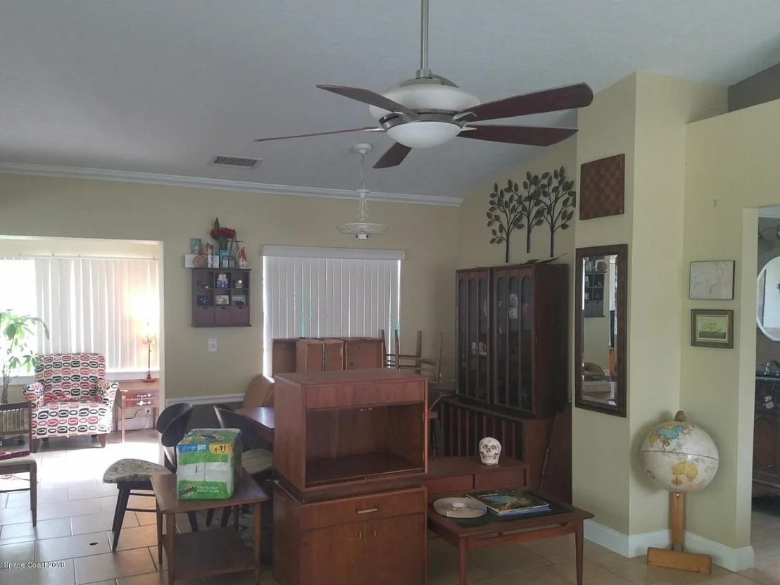 Photo of 301 Herring Street