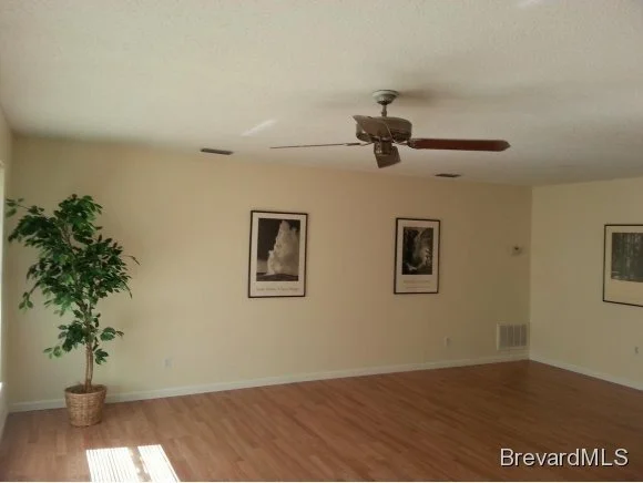Photo of 1026 NE Pineapple