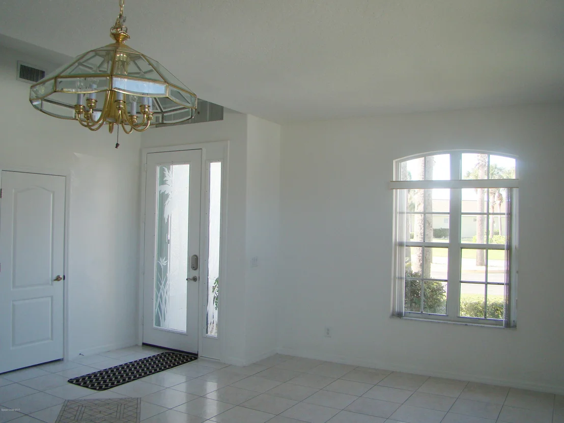 Photo of 365 Barnacle Lane